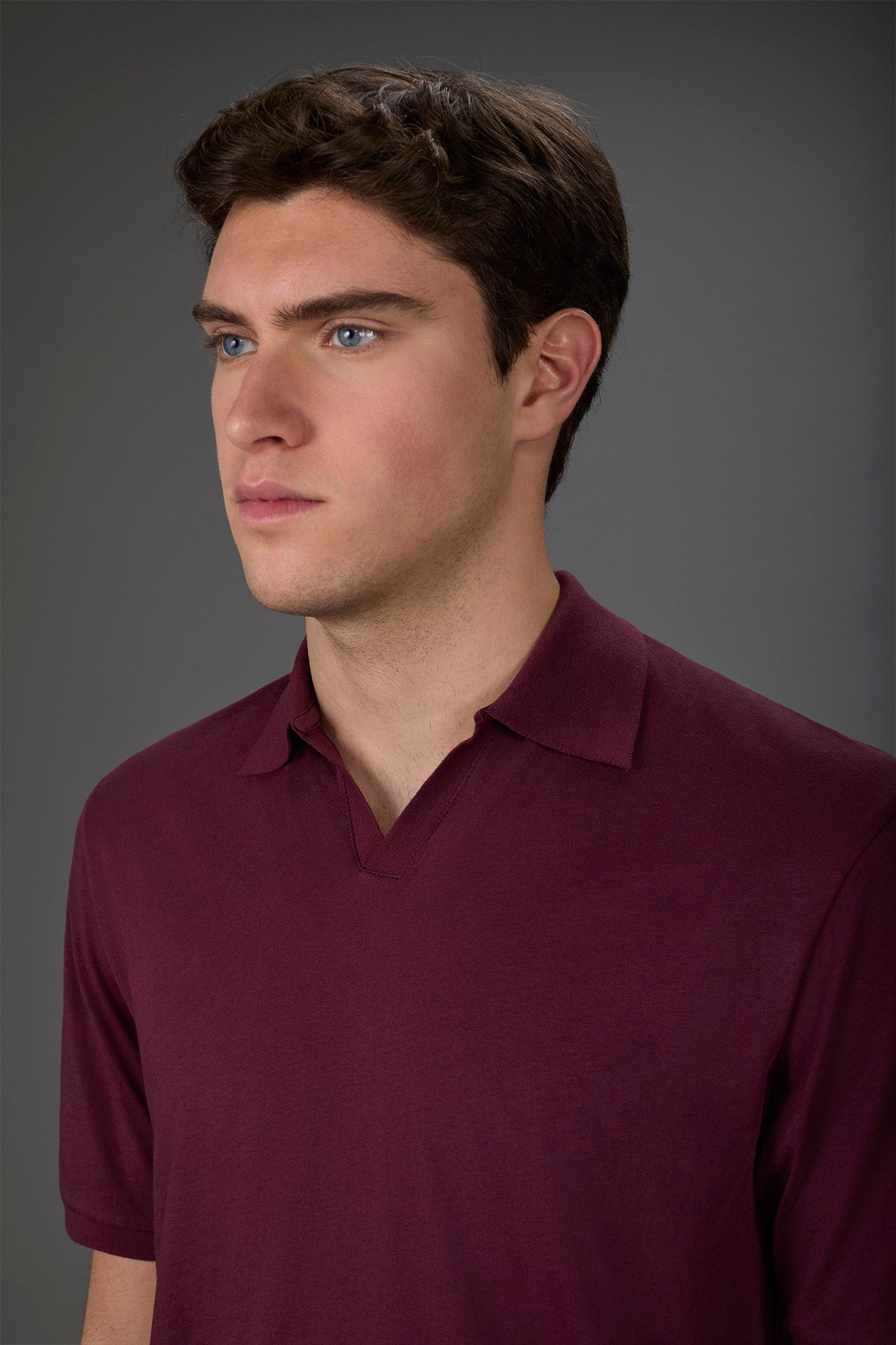 Men's short-sleeved organic cotton polo shirt with derby collar