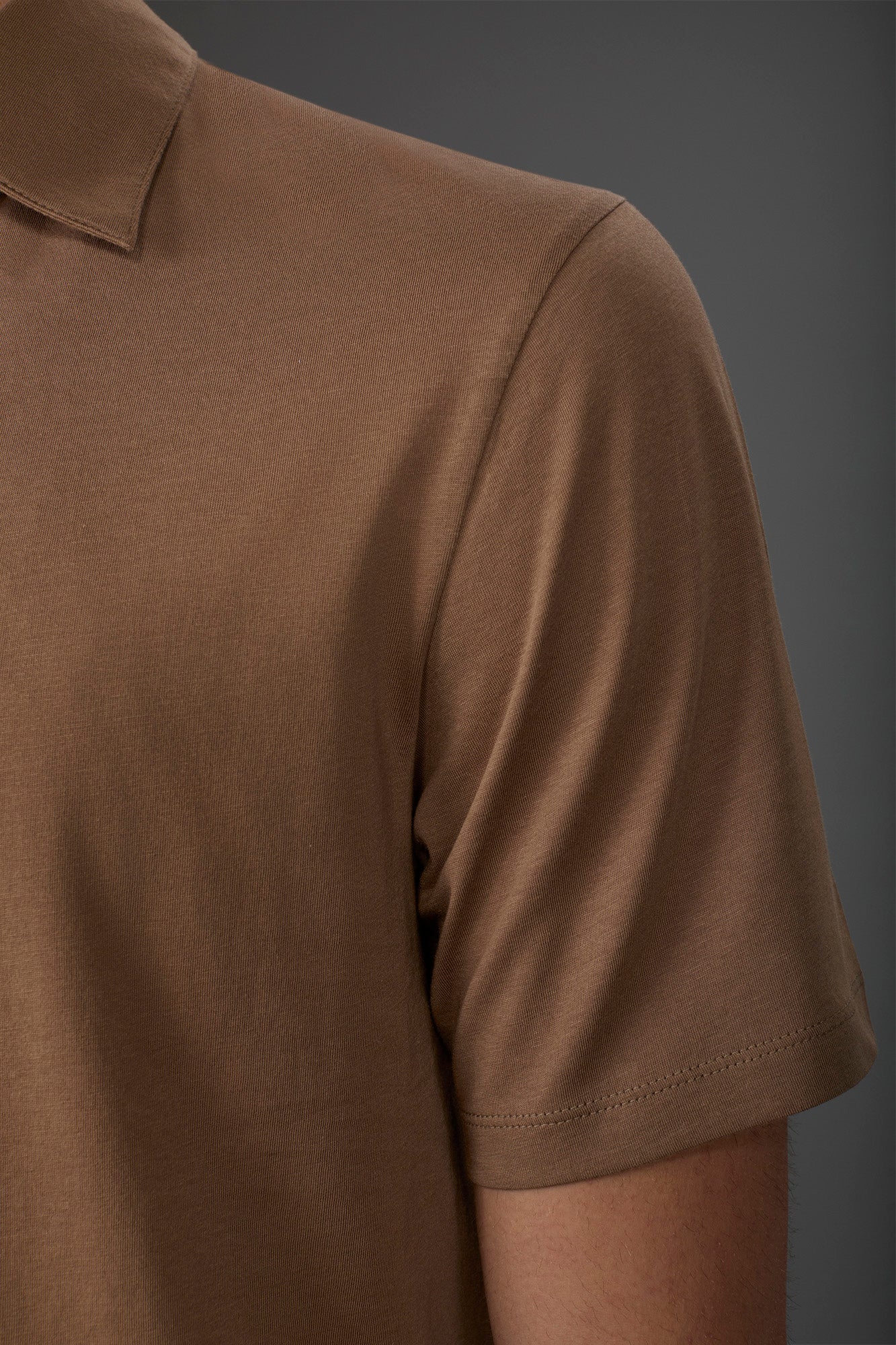 Men's short-sleeved polo shirt in organic cotton