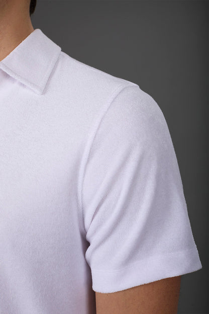 Men's short-sleeved polo shirt in a sponge fabric with derby collar