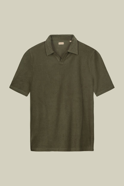 Men's short-sleeved polo shirt in a sponge fabric with derby collar