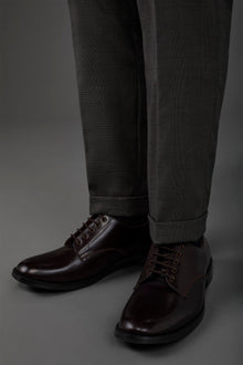 Derby shoe in 100% genuine leather