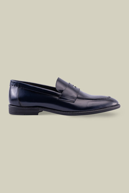 Classic loafers in 100% abrasive leather