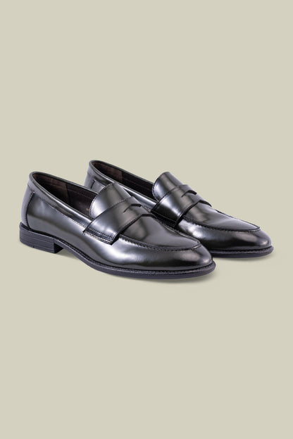 Classic loafers in 100% abrasive leather