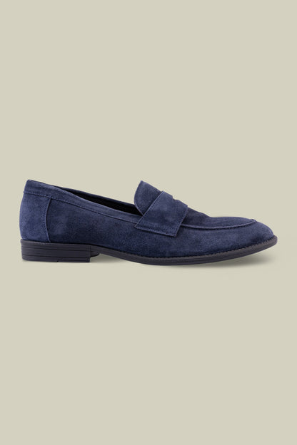 Loafer in 100% genuine suede