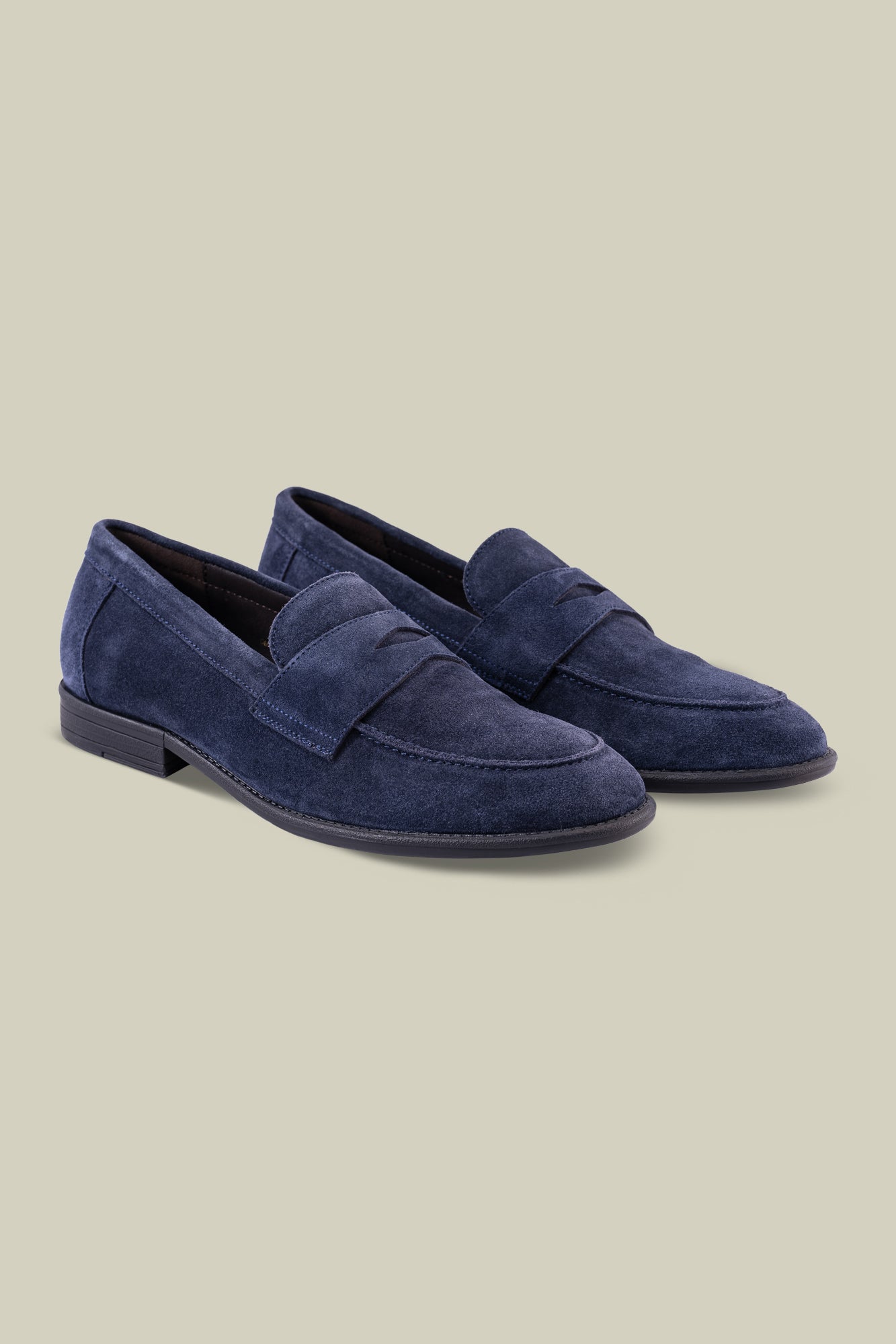 Loafer in 100% genuine suede