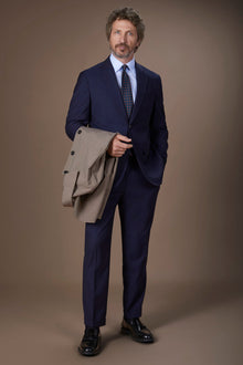 Men's single-breasted suit in herringbone fabric