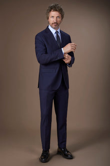 Men's single-breasted suit in herringbone fabric