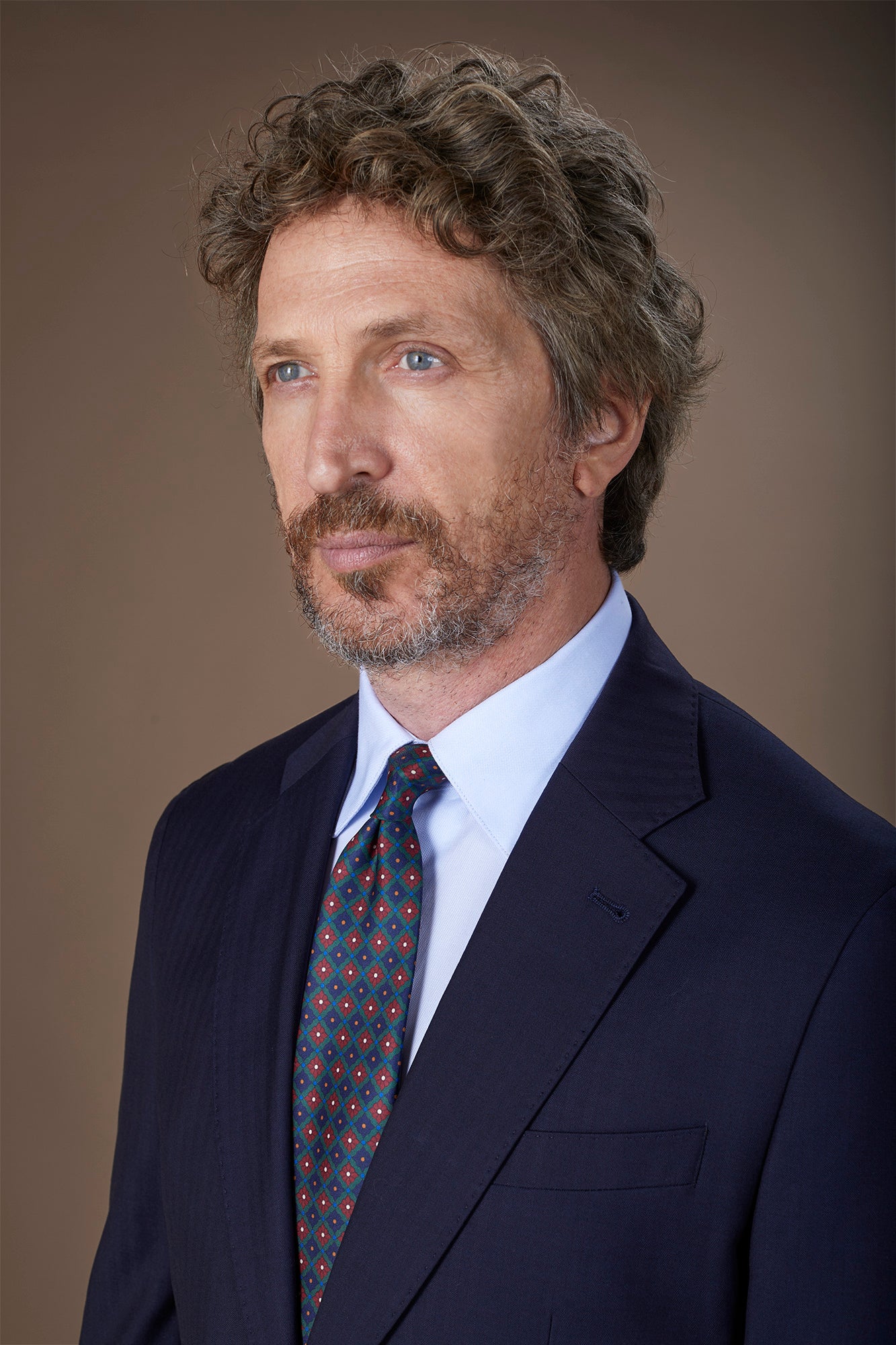 Men's single-breasted suit in herringbone fabric