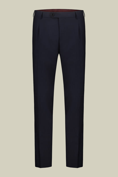 Men's single-breasted suit in herringbone fabric