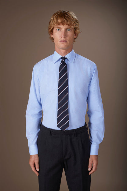 Men's shirt with classic collar in 100% striped cotton
