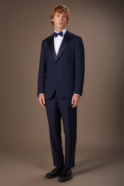 Men's shirt with classic collar in slightly elasticized technical fabric suitable for cufflinks