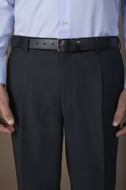 Classic men's belt in 100% leather without stitching