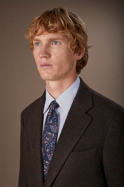 Men's paisley pattern tie