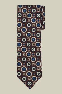 Men's tie with macro geometric patterns