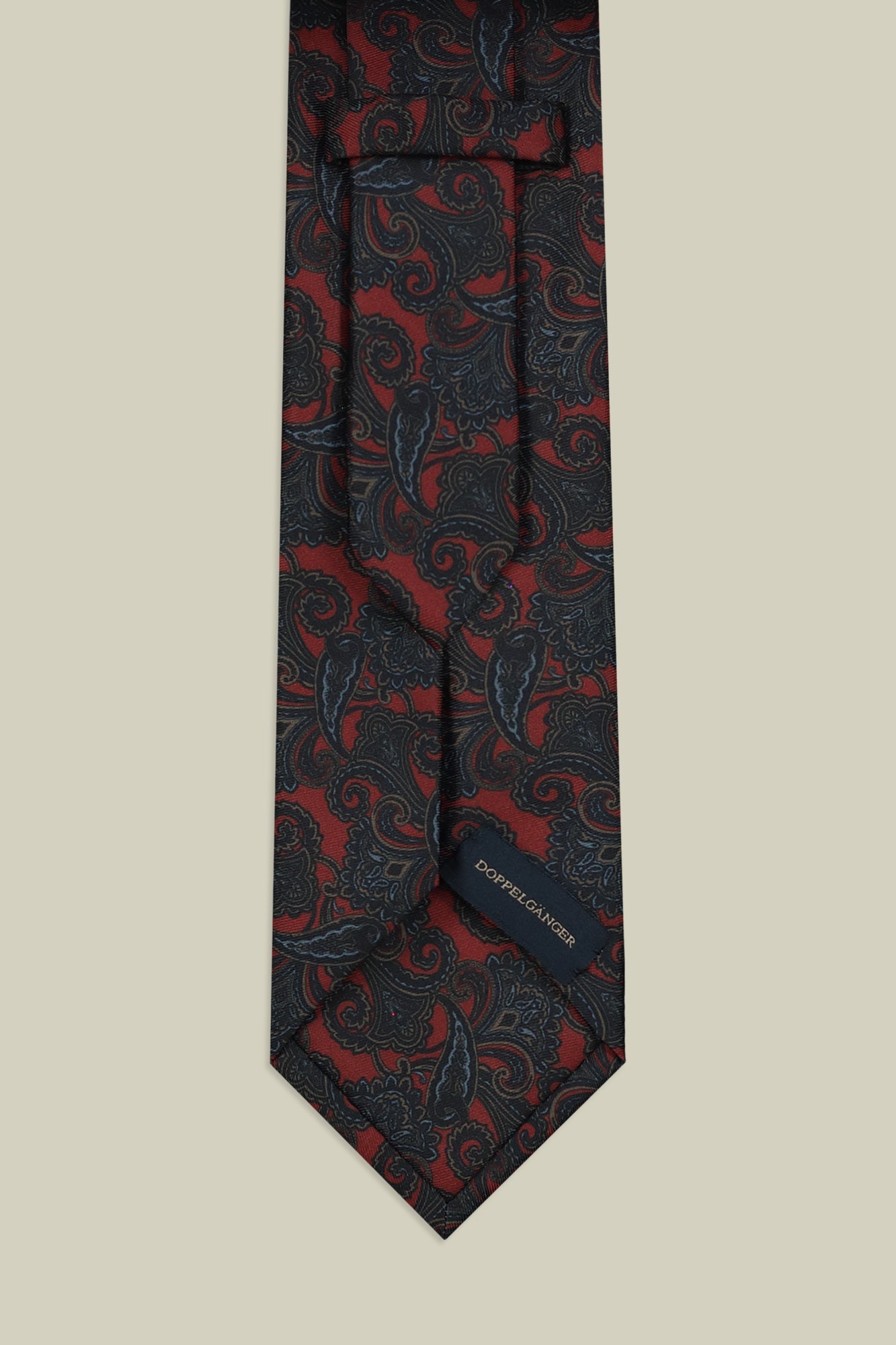 Men's paisley pattern tie