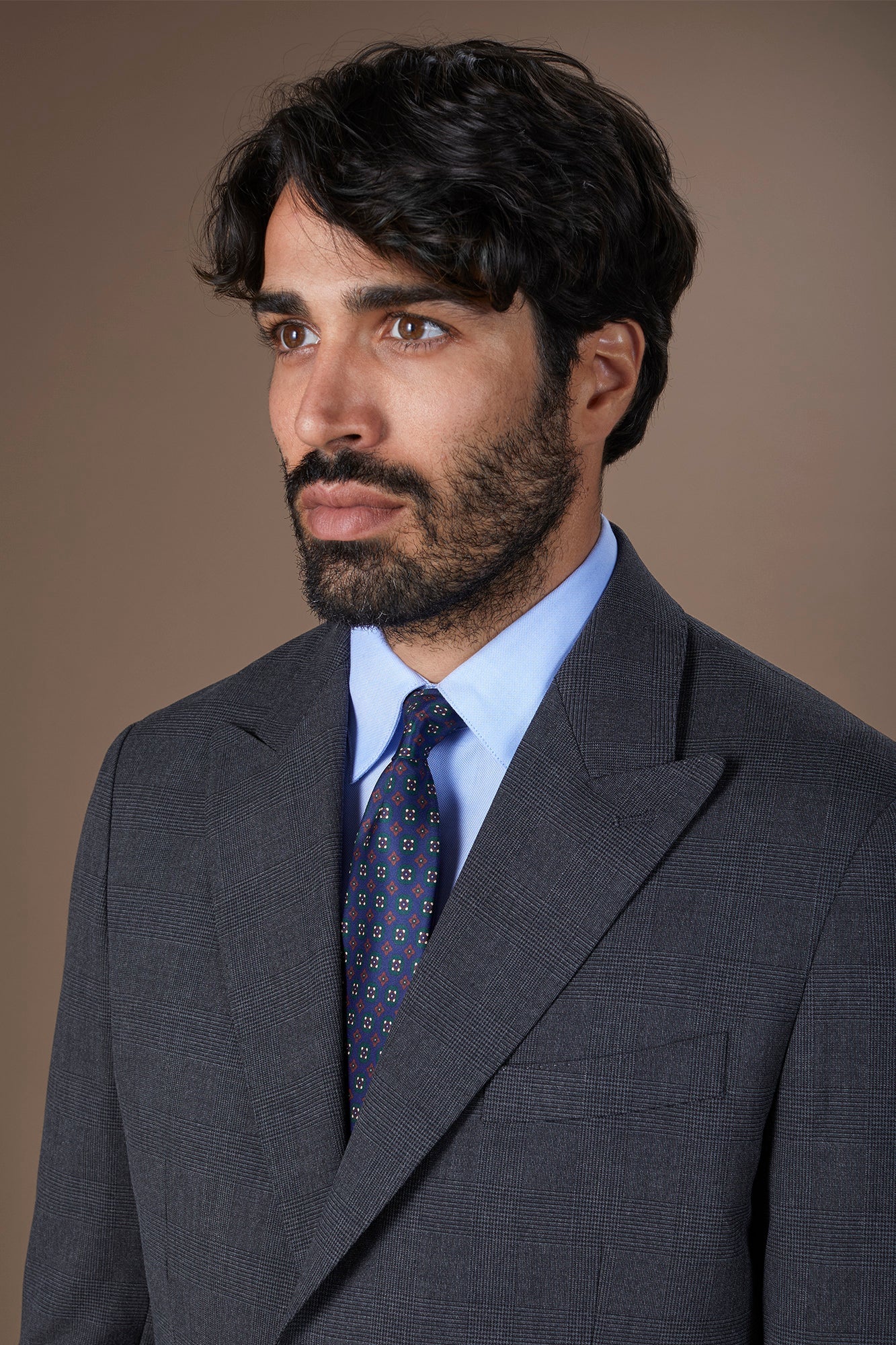 Men's tie with micro geometric pattern