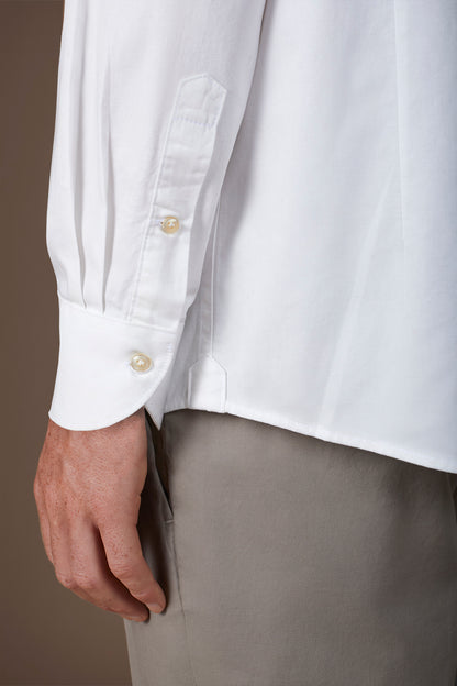Men's casual shirt with classic collar in 100% cotton gabardine fabric comfort fit