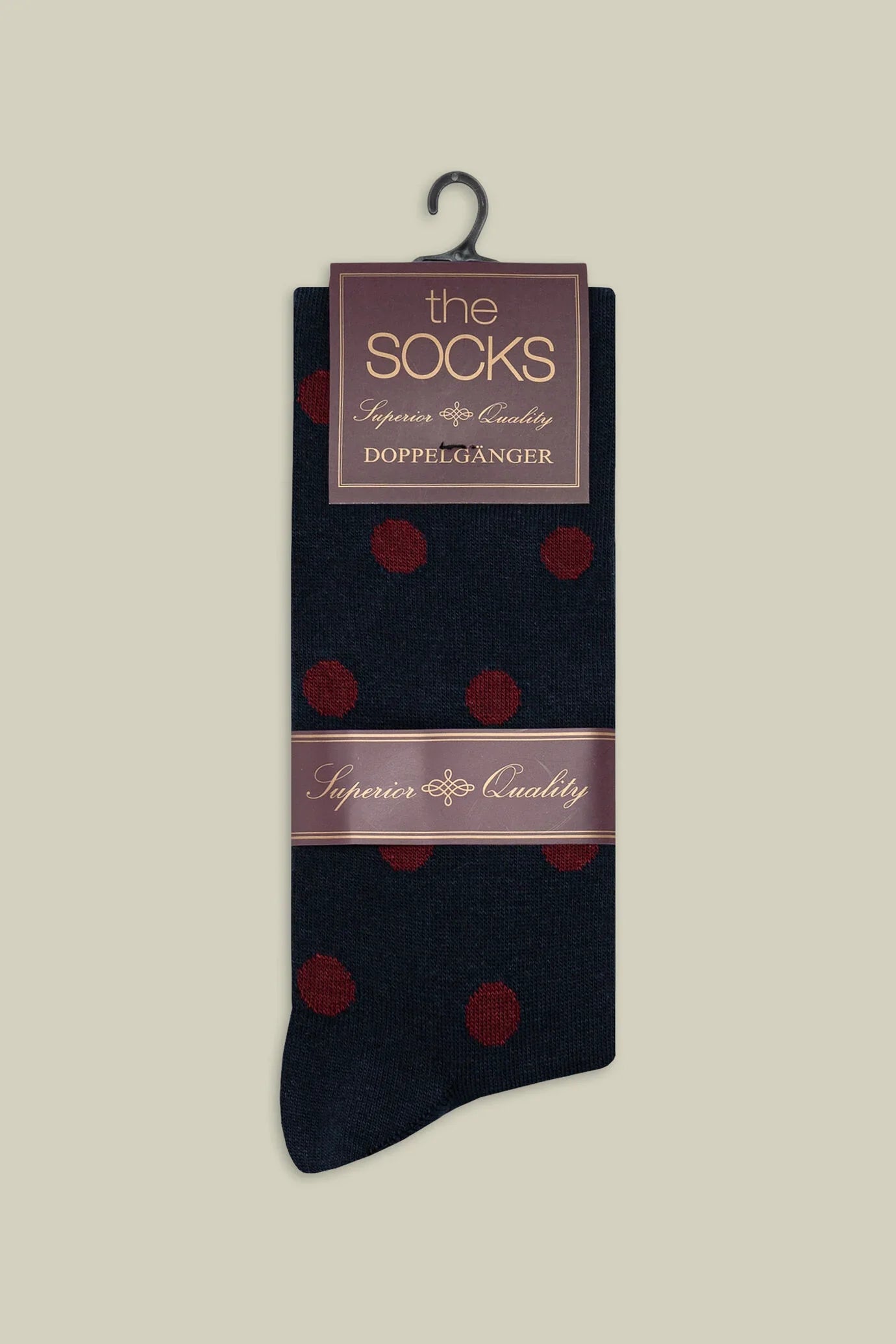 Men's plain knit socks with polka dot pattern