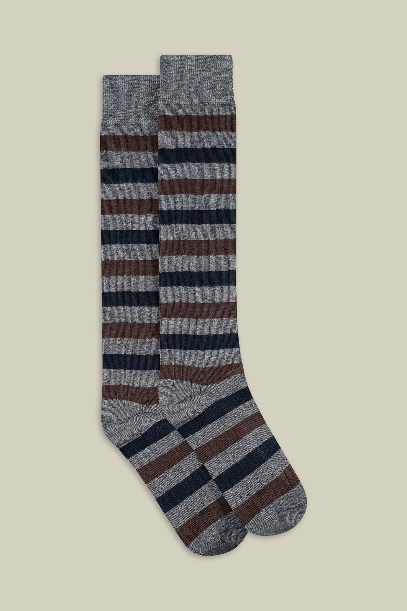 Men's plain knit socks with horizontal stripes