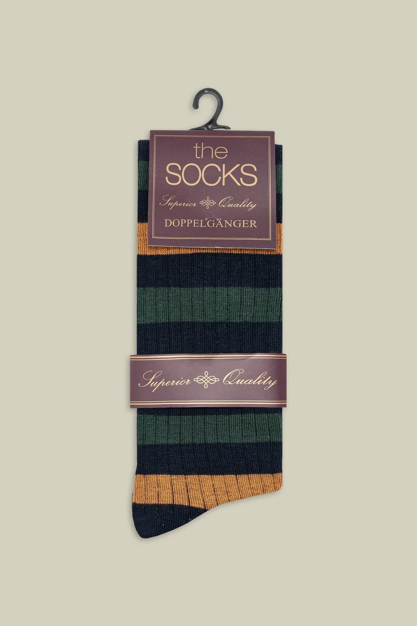 Men's plain knit socks with horizontal stripes