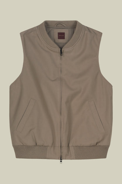 Men's padded sleeveless jacket comfort fit