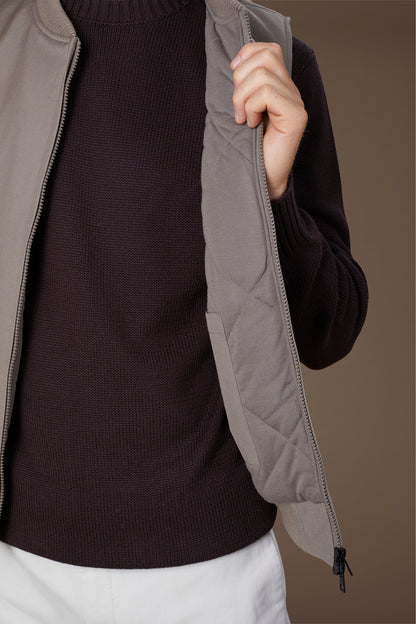 Men's padded sleeveless jacket comfort fit