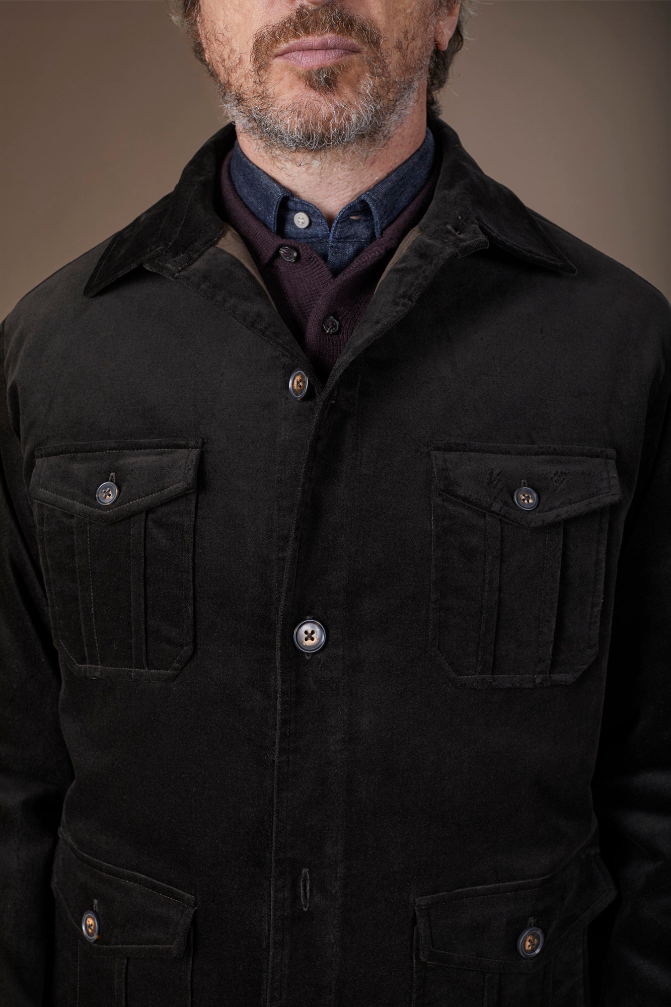 Men's lightly padded regular fit jacket in textured velvet