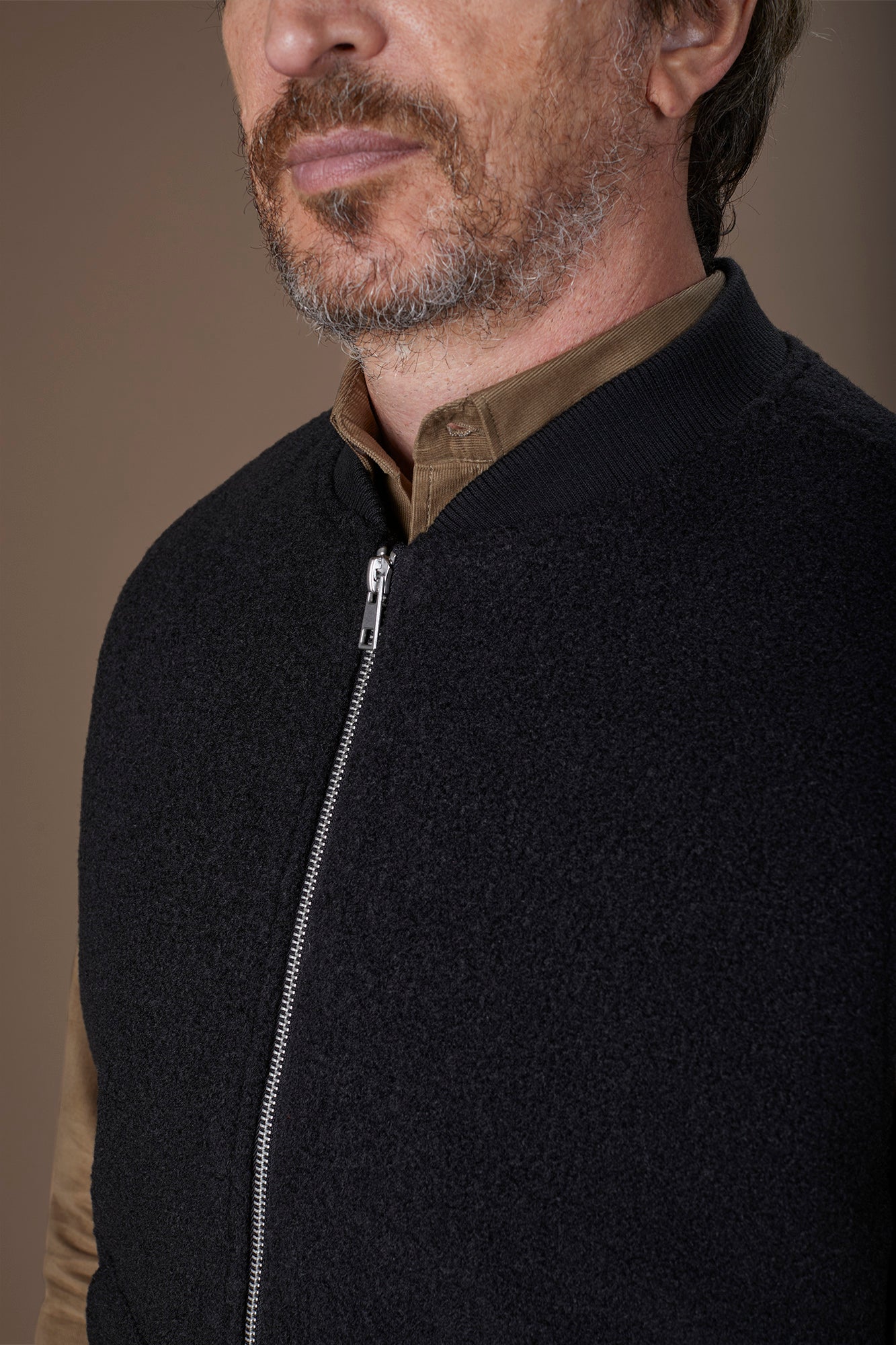 Sleeveless lightly padded men's jacket in boiled wool fabric regular fit