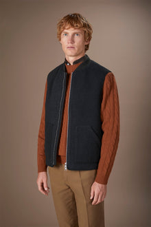 Sleeveless lightly padded men's jacket in boiled wool fabric regular fit