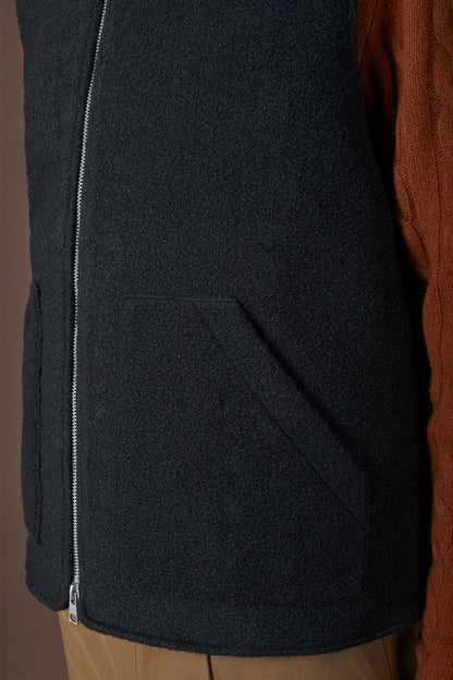 Sleeveless lightly padded men's jacket in boiled wool fabric regular fit