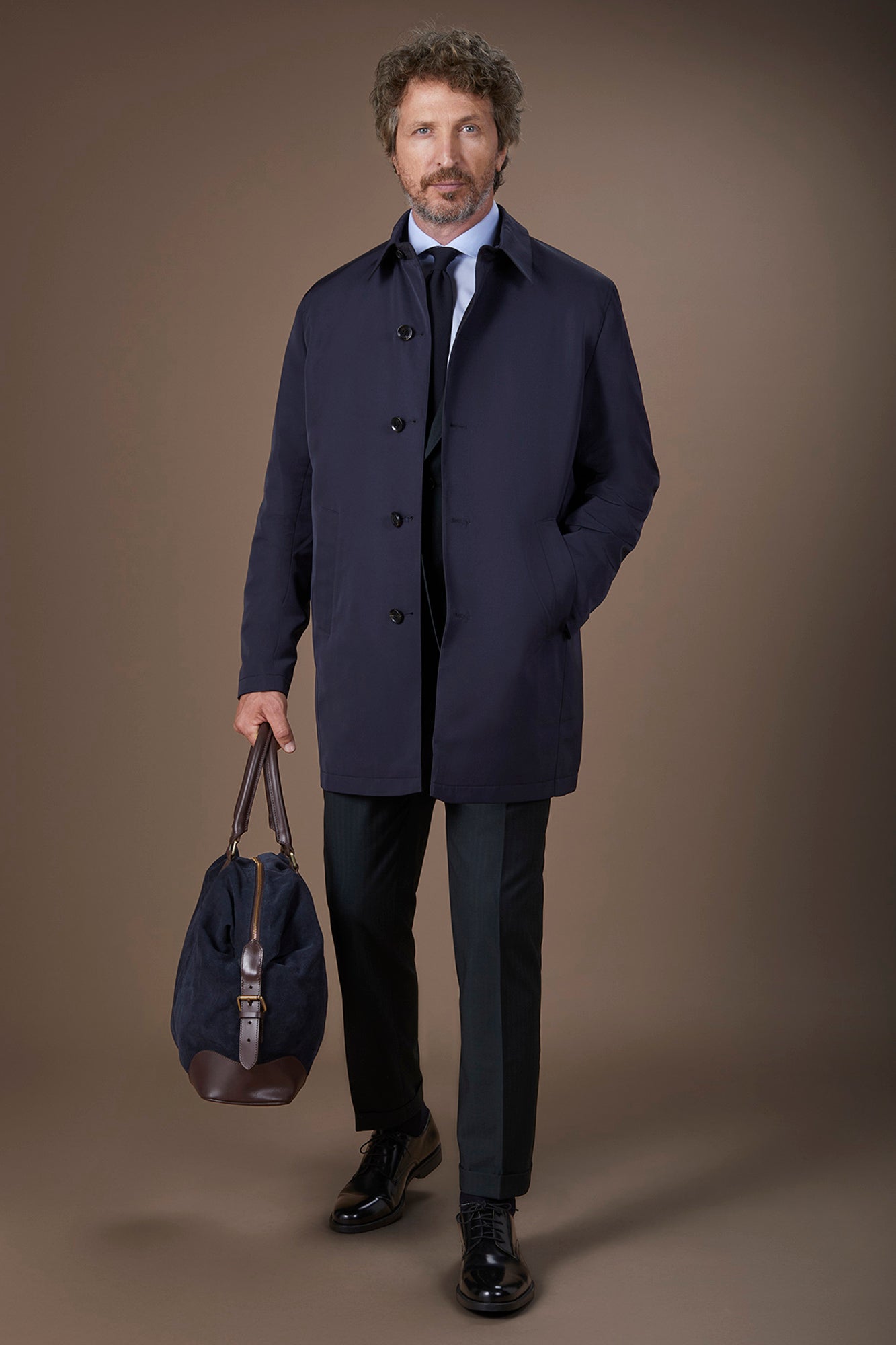 Men's regular fit reversible raincoat in a wool blend/technical fabric