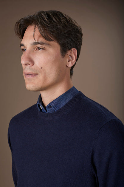 Men's regular fit crew neck jumper in wool and cotton