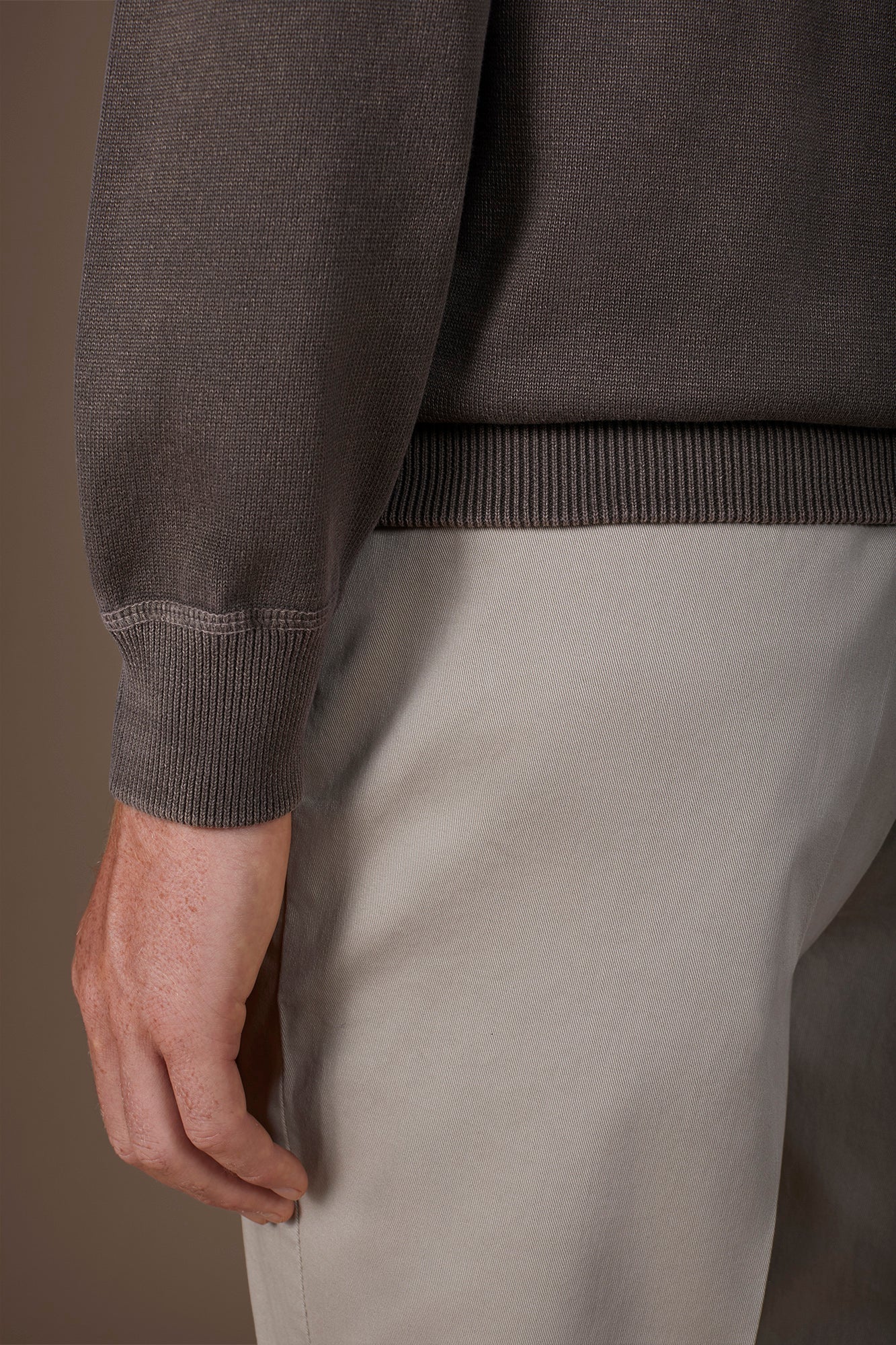 Men's regular fit crew neck jumper in 100% cotton