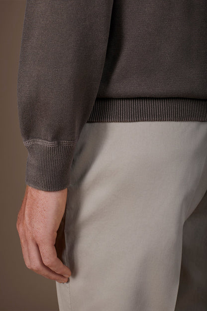 Men's regular fit crew neck jumper in 100% cotton