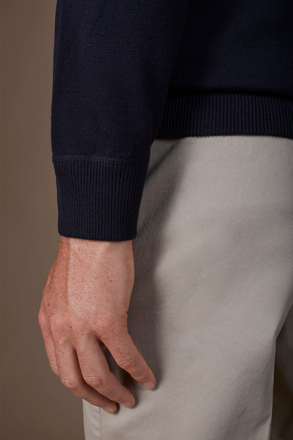 Men's long-sleeved polo shirt in 100% cotton