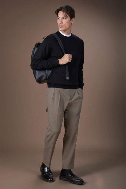 Men's regular fit crew neck jumper in 100% extra fine merino wool