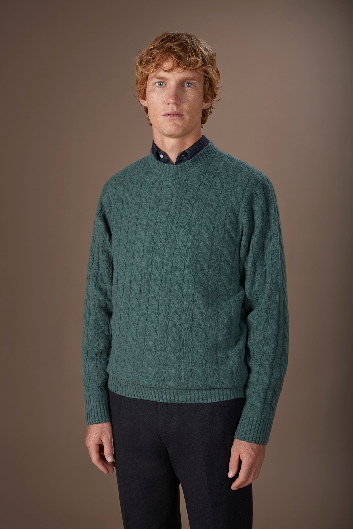 Men's lambswool crew neck jumper in a regular fit