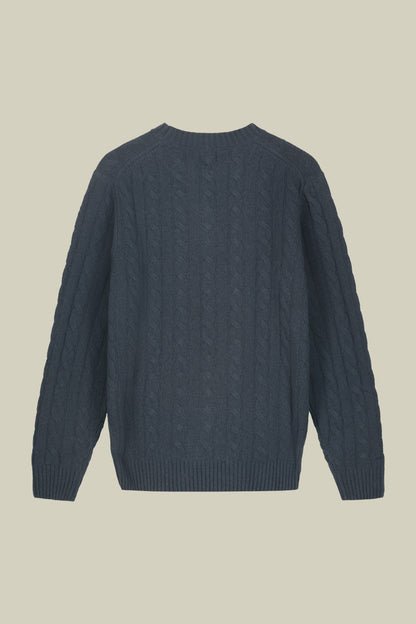 Men's lambswool crew neck jumper in a regular fit