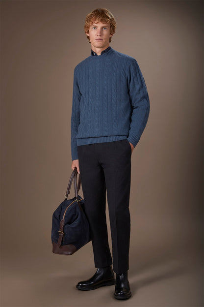 Men's lambswool crew neck jumper in a regular fit