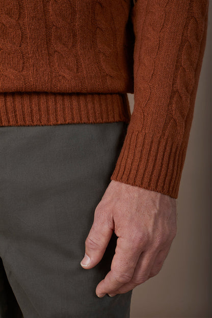 Men's lambswool crew neck jumper in a regular fit