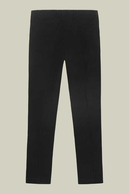 Classic men's chinos in regular fit with stretch twill construction