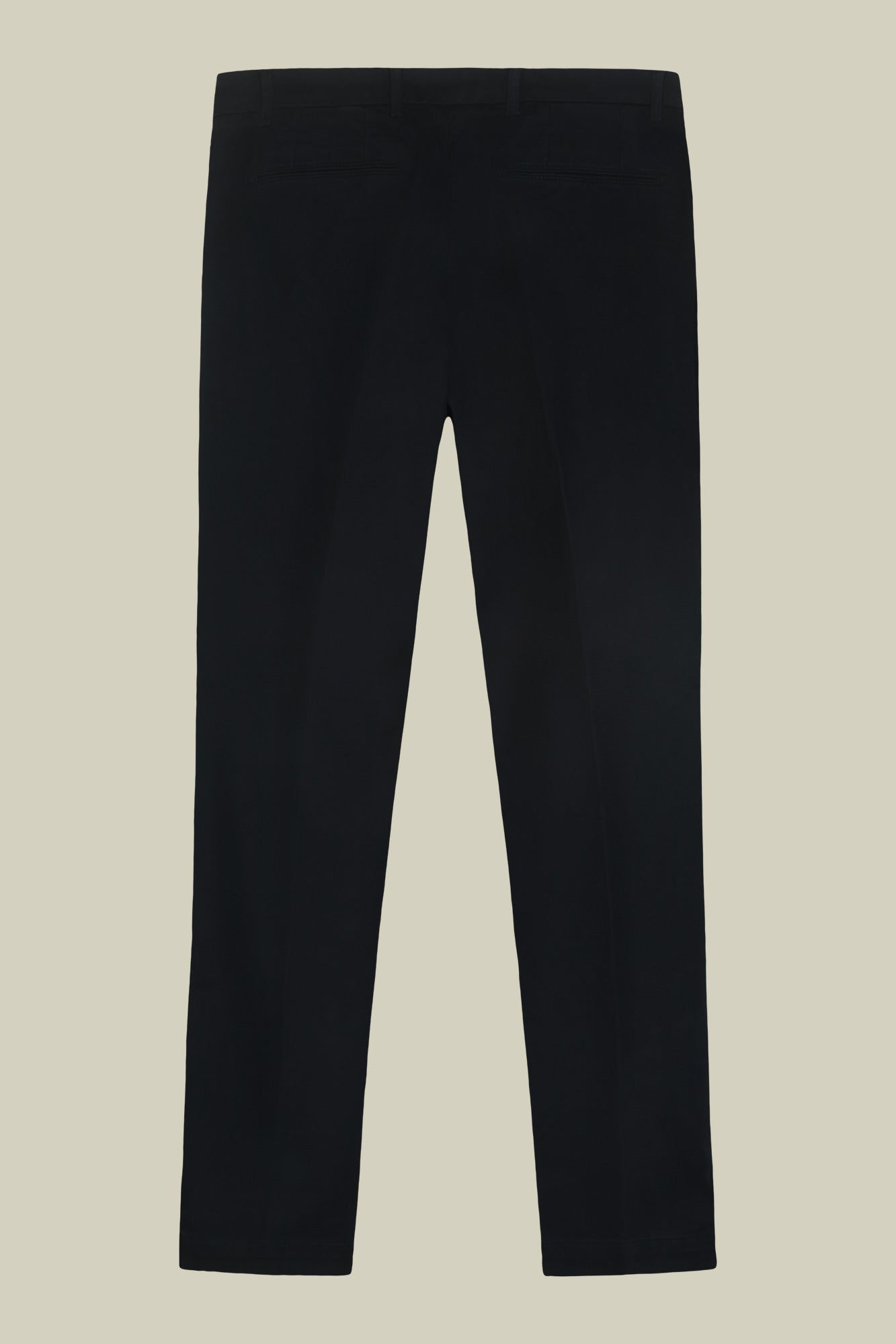 Classic men's chinos in regular fit with stretch twill construction