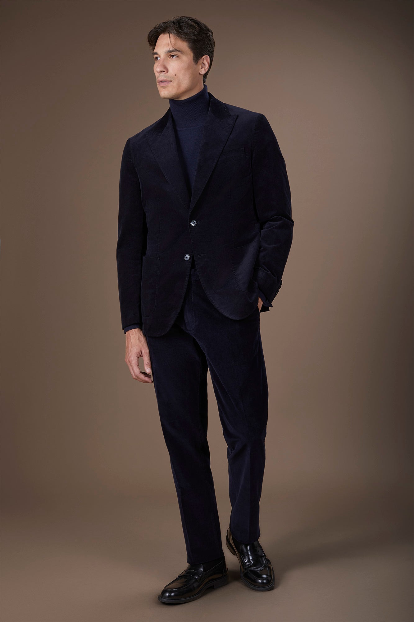 Men's classic trousers in 1000-line velvet regular fit