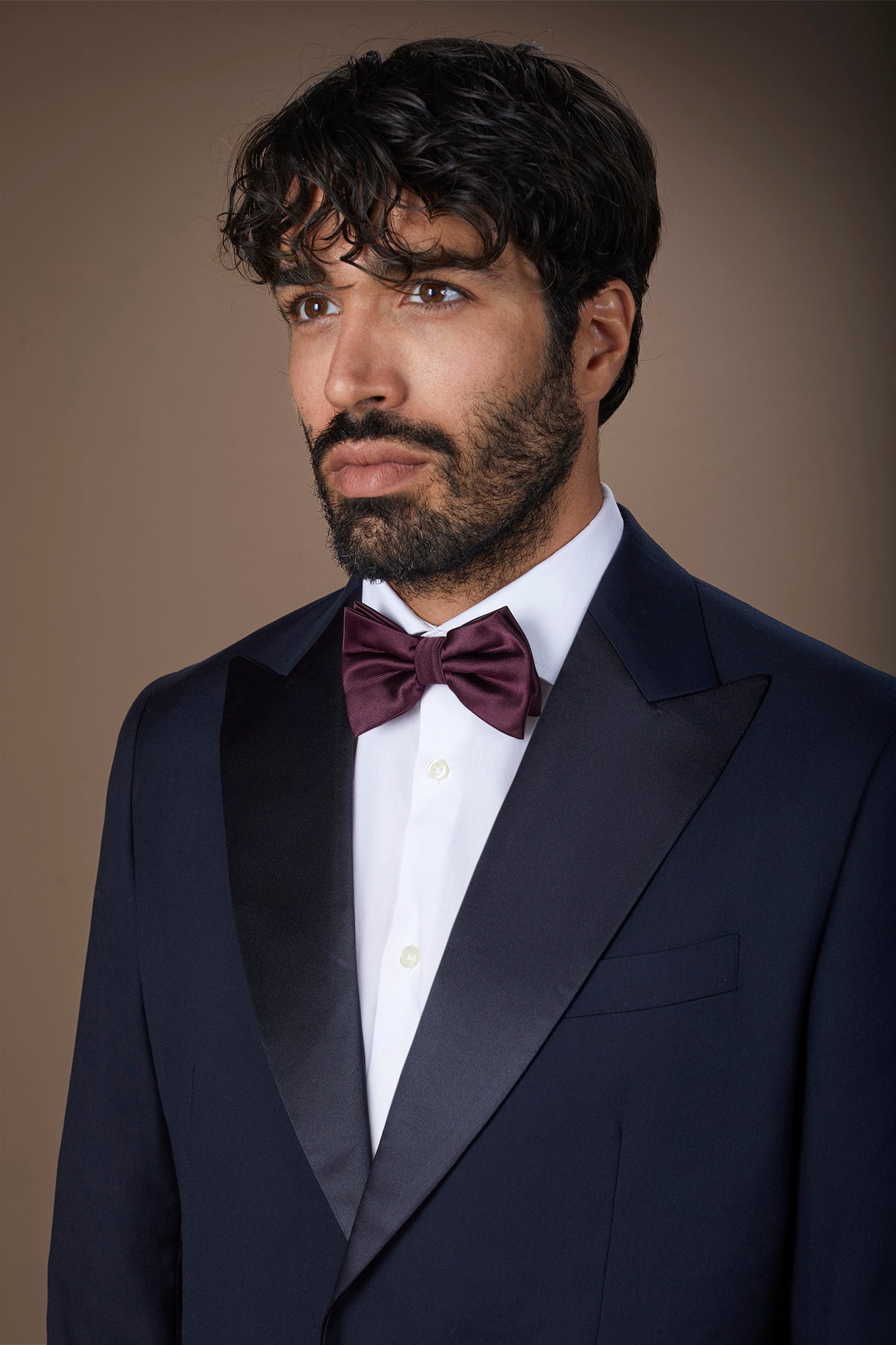 Classic satin bow tie for men