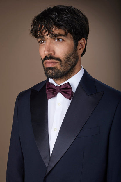 Classic satin bow tie for men