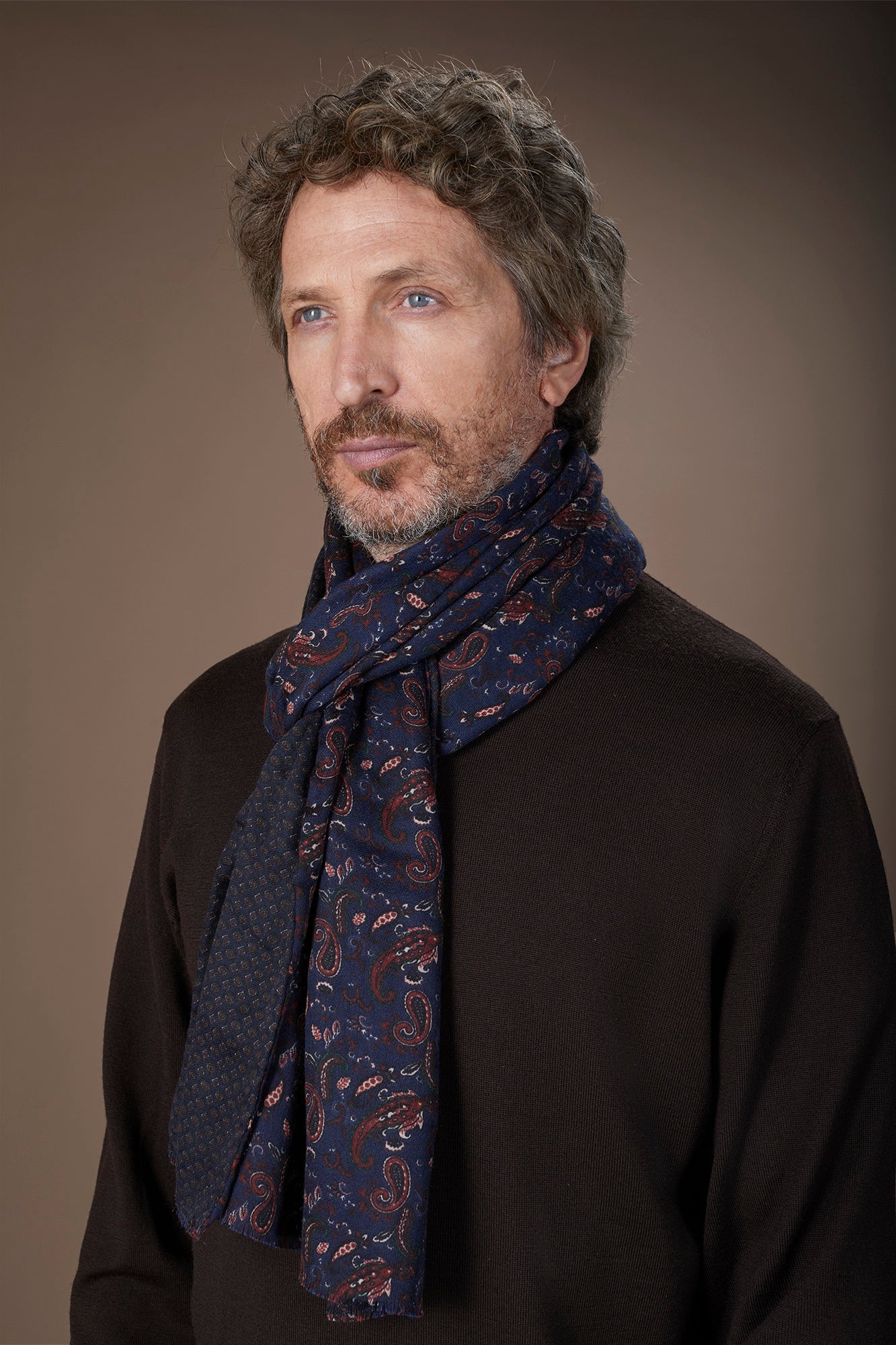 Two-tone double face men's scarf