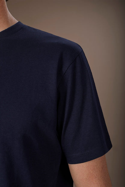 Men's round neck T-shirt in 100% cotton regular fit