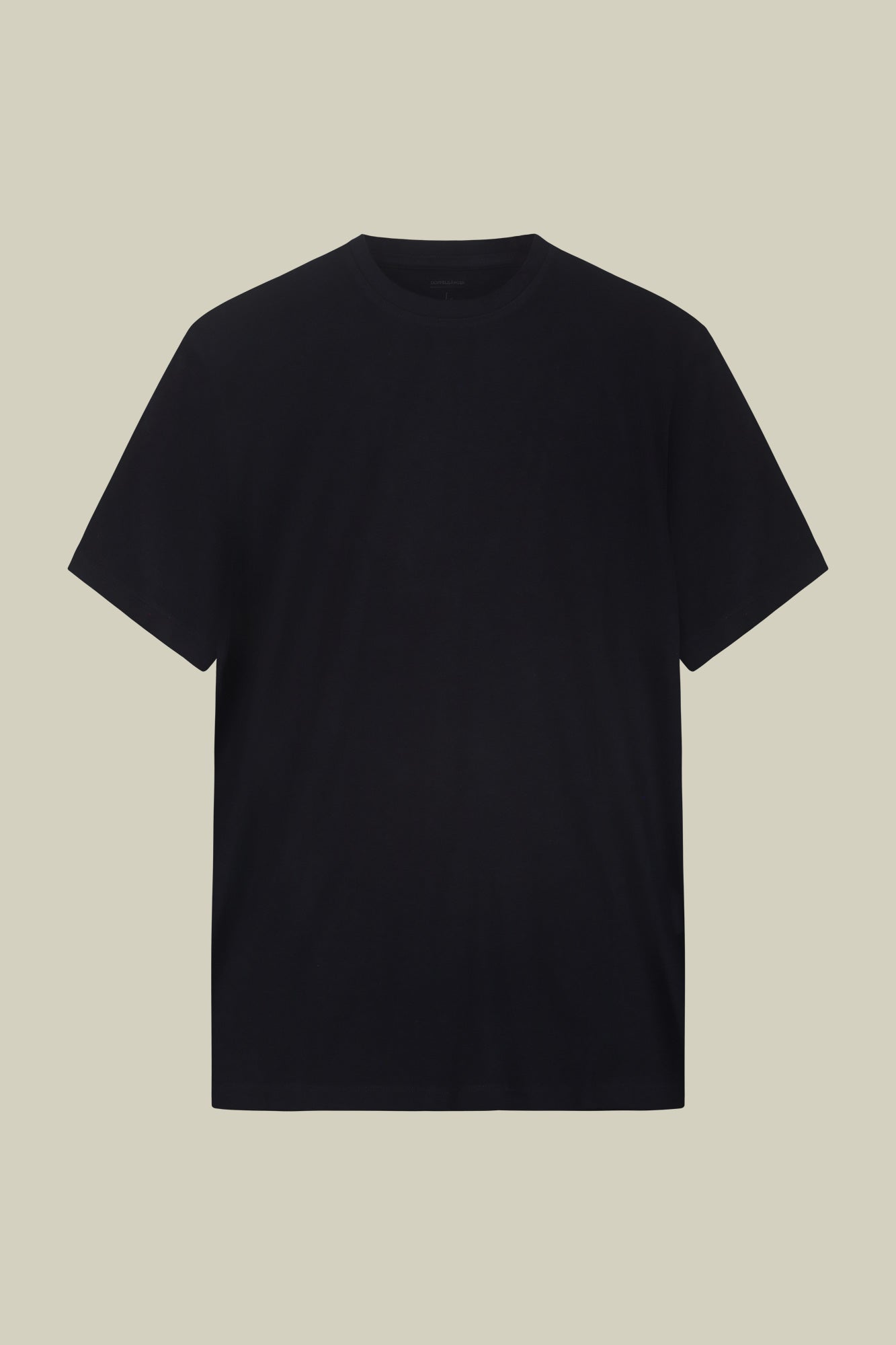 Men's round neck T-shirt in 100% cotton regular fit