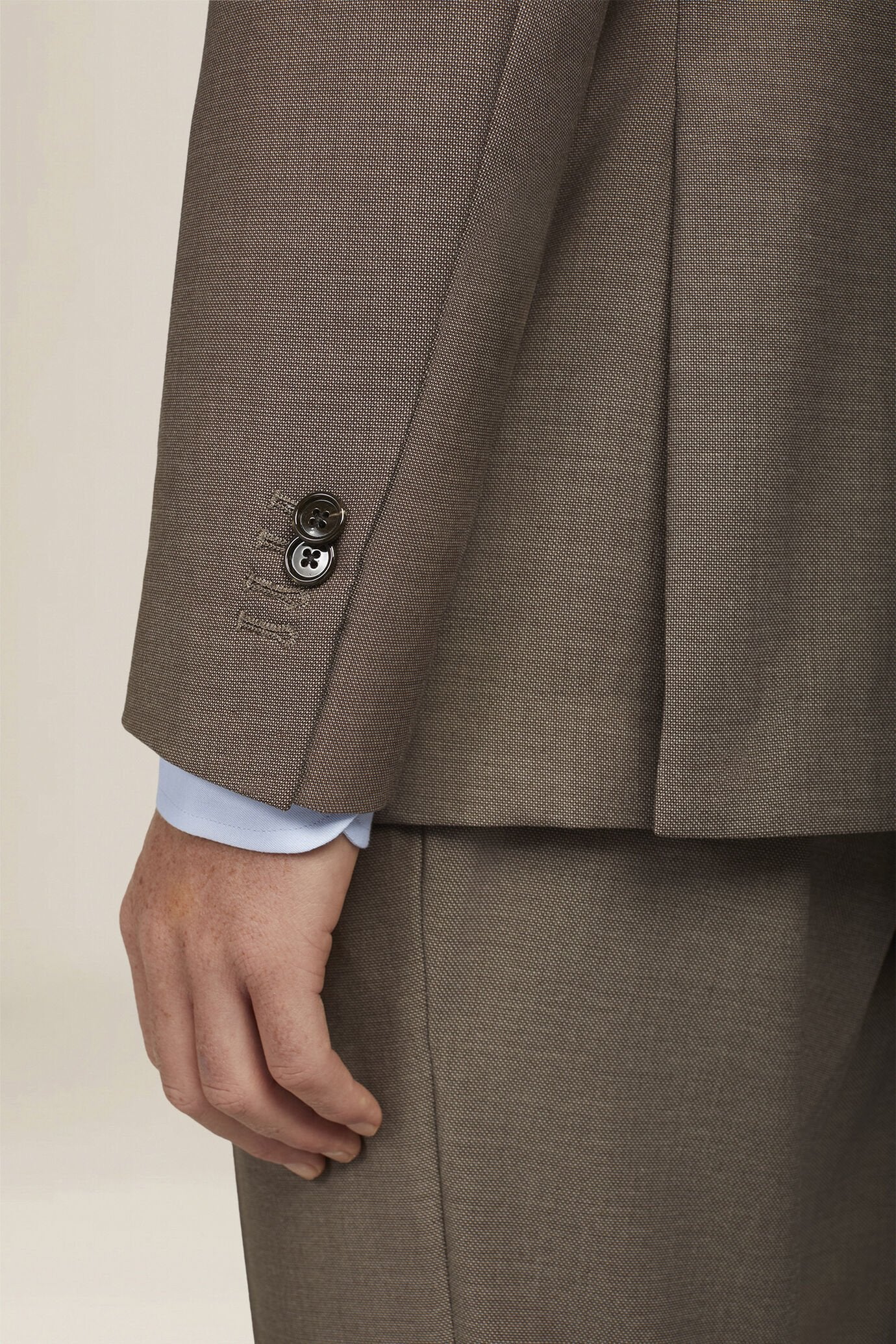 Men's single-breasted regular fit pheasant eye fabric suit