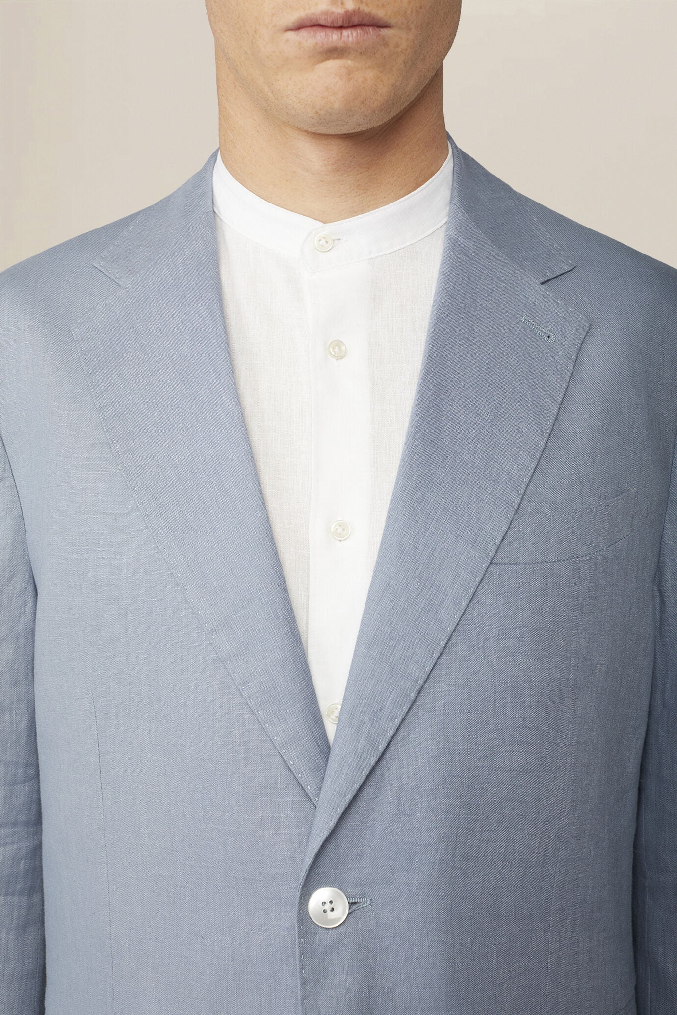 Men's single-breasted suit in 100% linen, regular fit